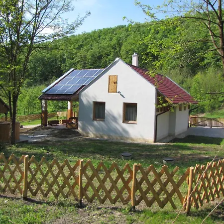 Toekszoeg Kucko Guest house *