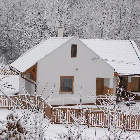 Toekszoeg Kucko Guest house Kirald